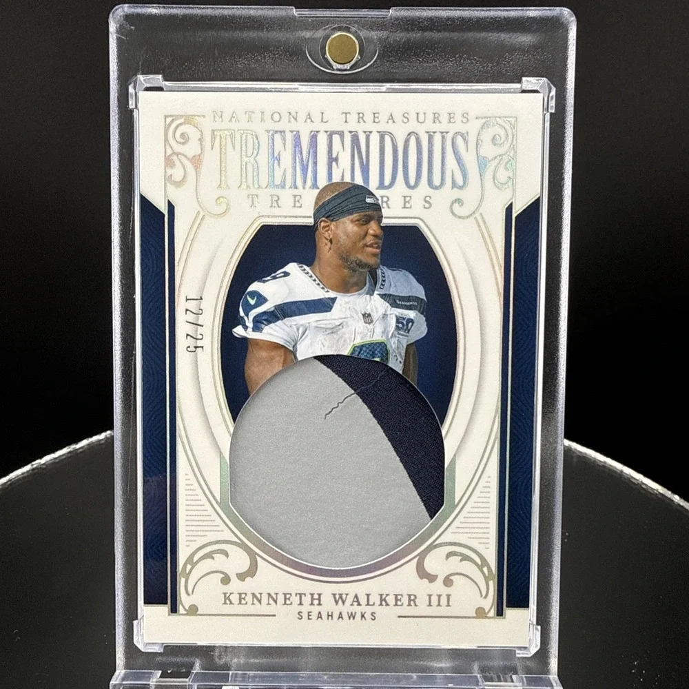 2025 Panini National Treasures KENNETH WALKER III Tremendous Patch /25 Seahawks